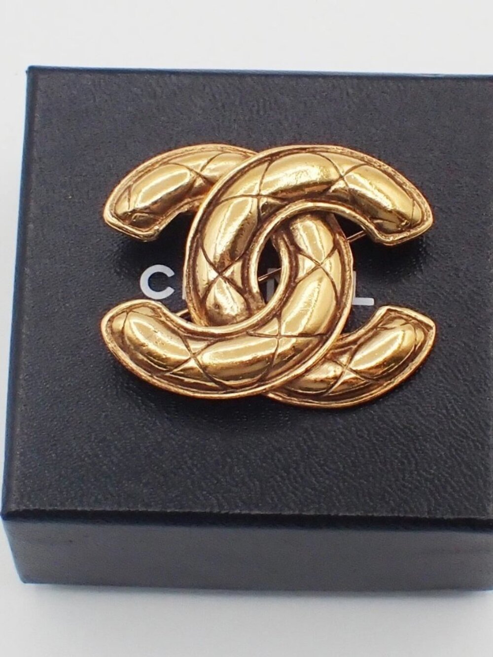 CHANEL CC Logo Matelasse Pin Brooch Gold GHW Accessory